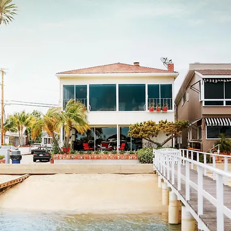 1400 S Bayfront Villa
